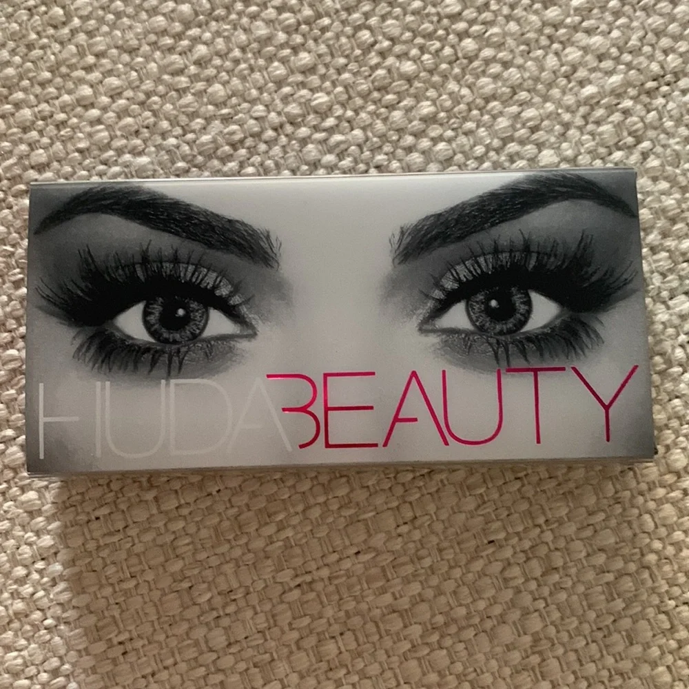 HUDA BEAUTY Faux Mink Lash - Jade #13 - Picture 5 of 9